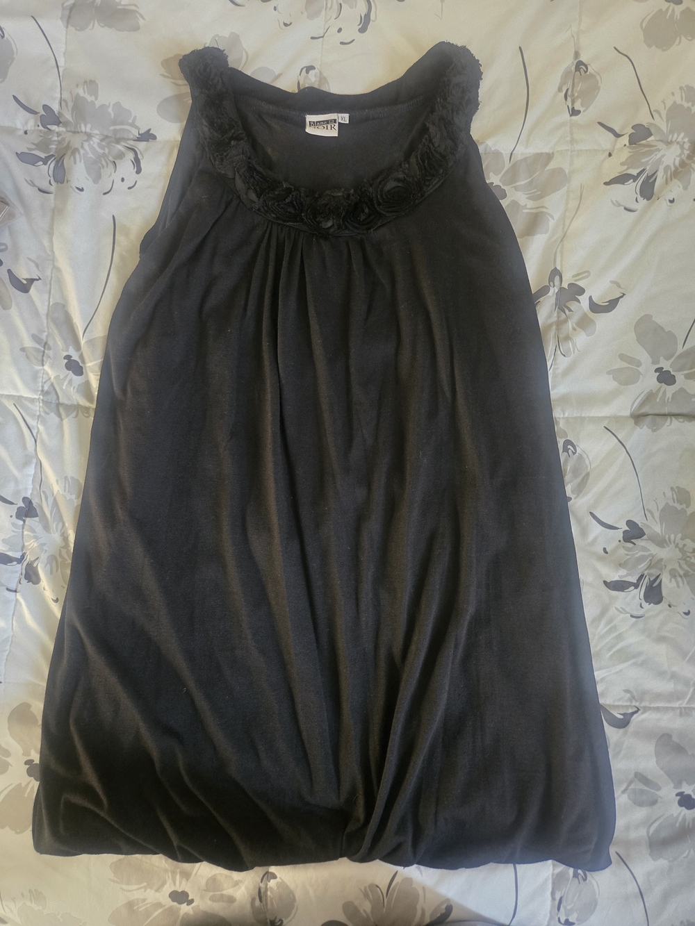Black Sleeveless Rosette Neckline Dress
